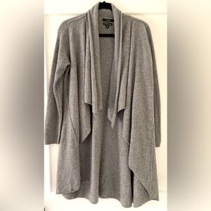 Tahari 2 ply cashmere sweater, size M